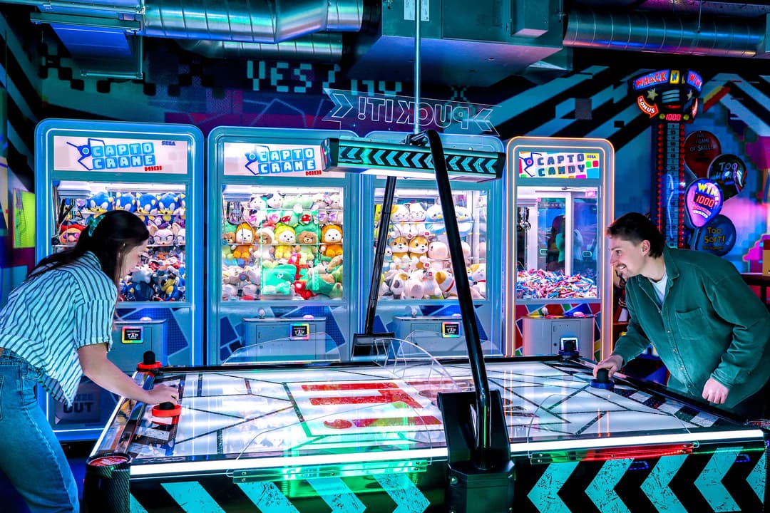King Pins Manchester | Trafford Palazzo - image 5