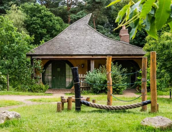 Summer Short Breaks at Alton Towers - image 1